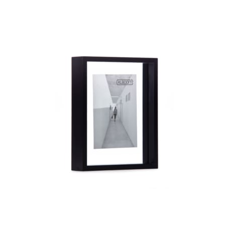 black Floating Box 20x25