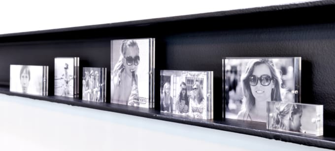 Lookbook acrylic magnetic frames