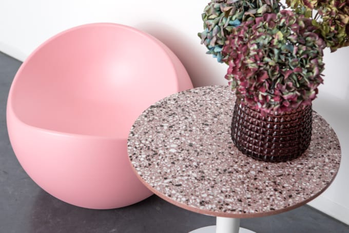 XLBOOM-LOOKBOOK_BALLCHAIR_TERRAZZO_DIM