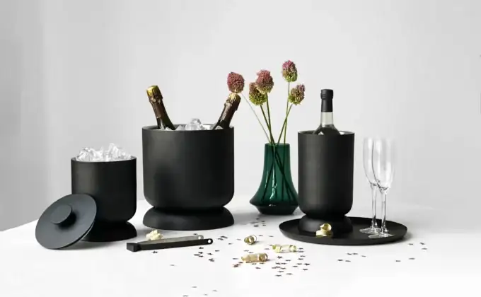 Diablo wine accessory collection