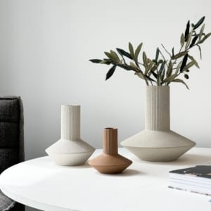 Roma vases