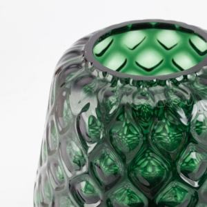 Detail shot of the Kuro Prism vase in color Moss.