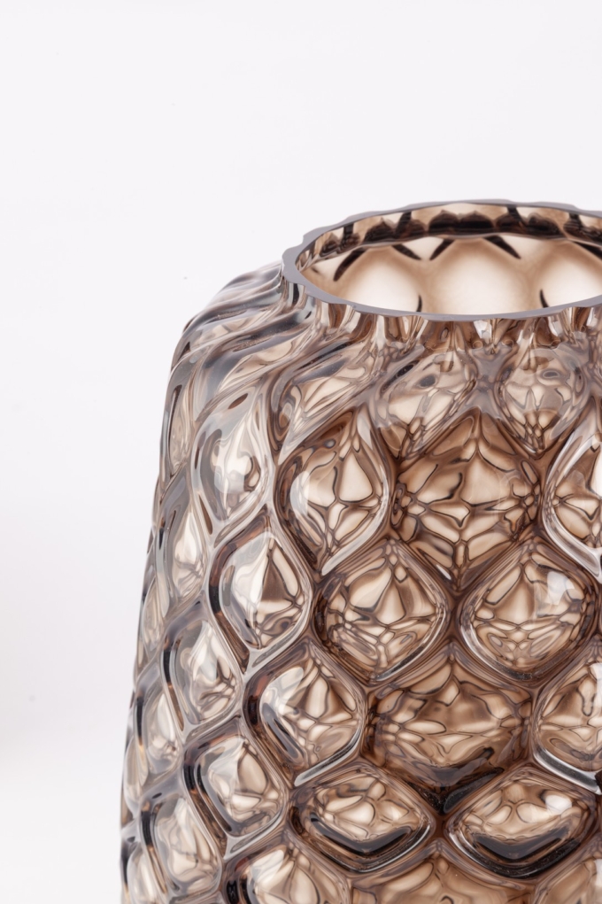 Detail shot of the Kuro Prism vase in color Smokey.