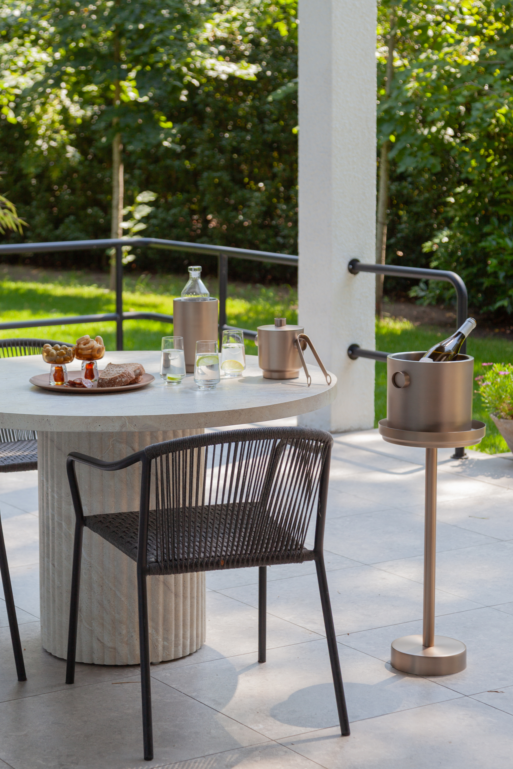 XLBoom table setting with Rondo, Gusto and Cordoba